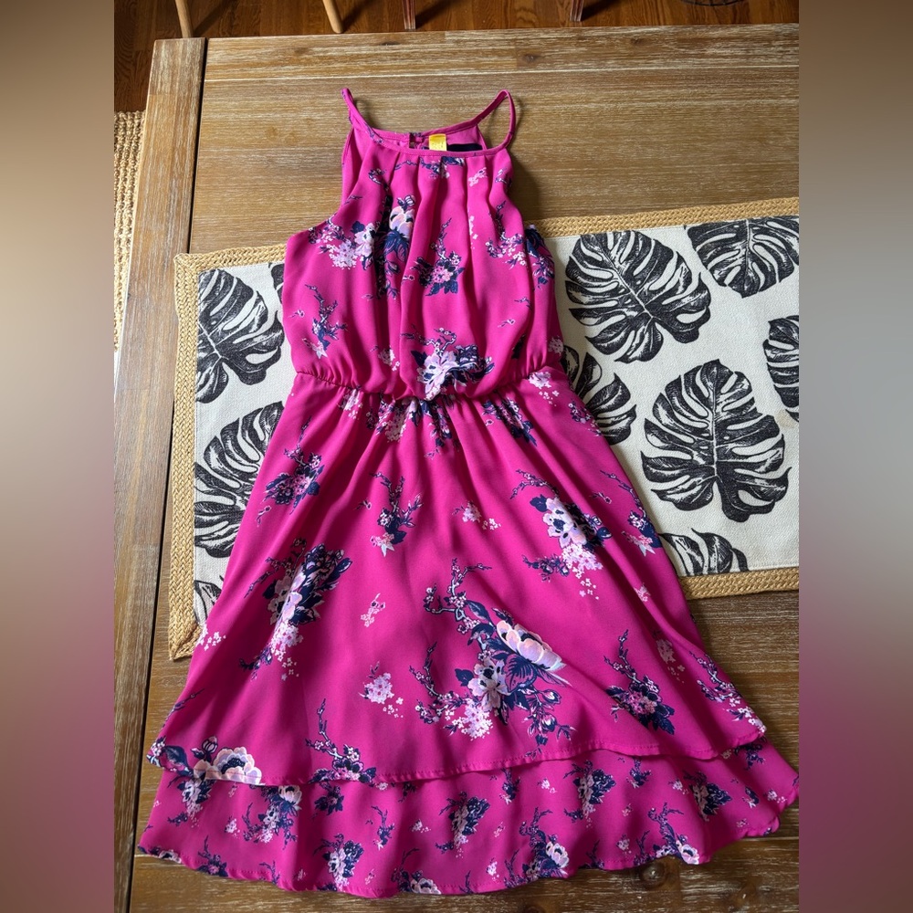 Francesca’s pink floral dress